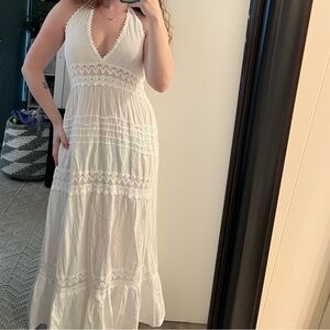 SOLD‼️White Halter Dress